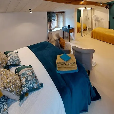 1 Bedroom Cozy In Casa vacanze Taillant